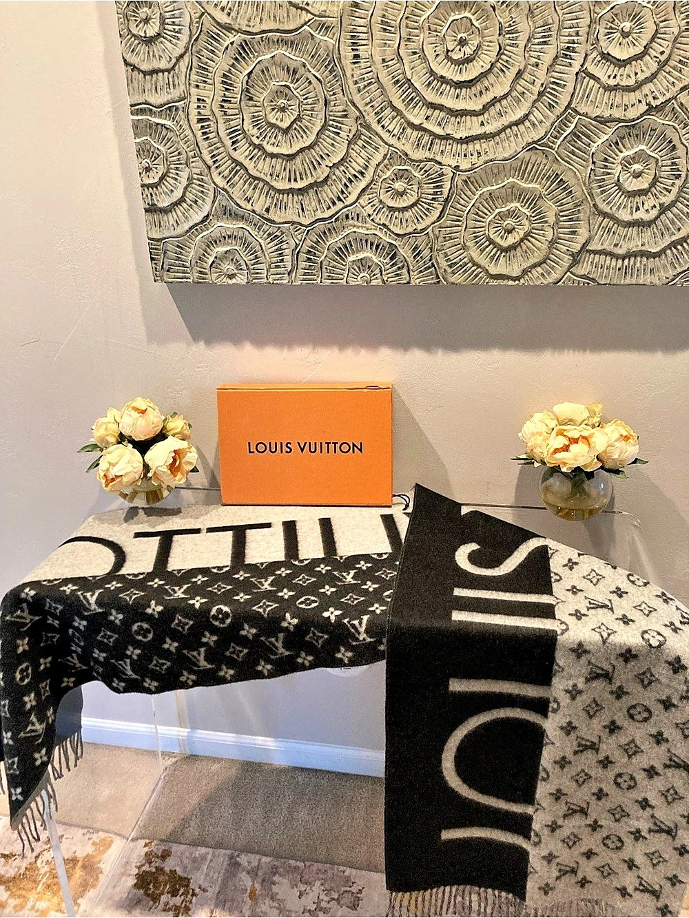Louis Vuitton Logomania Monogram Scarf Black & Gray